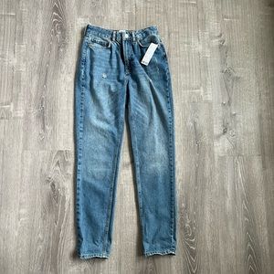 BDG Mom High Rise Jeans - NEW WITH TAGS